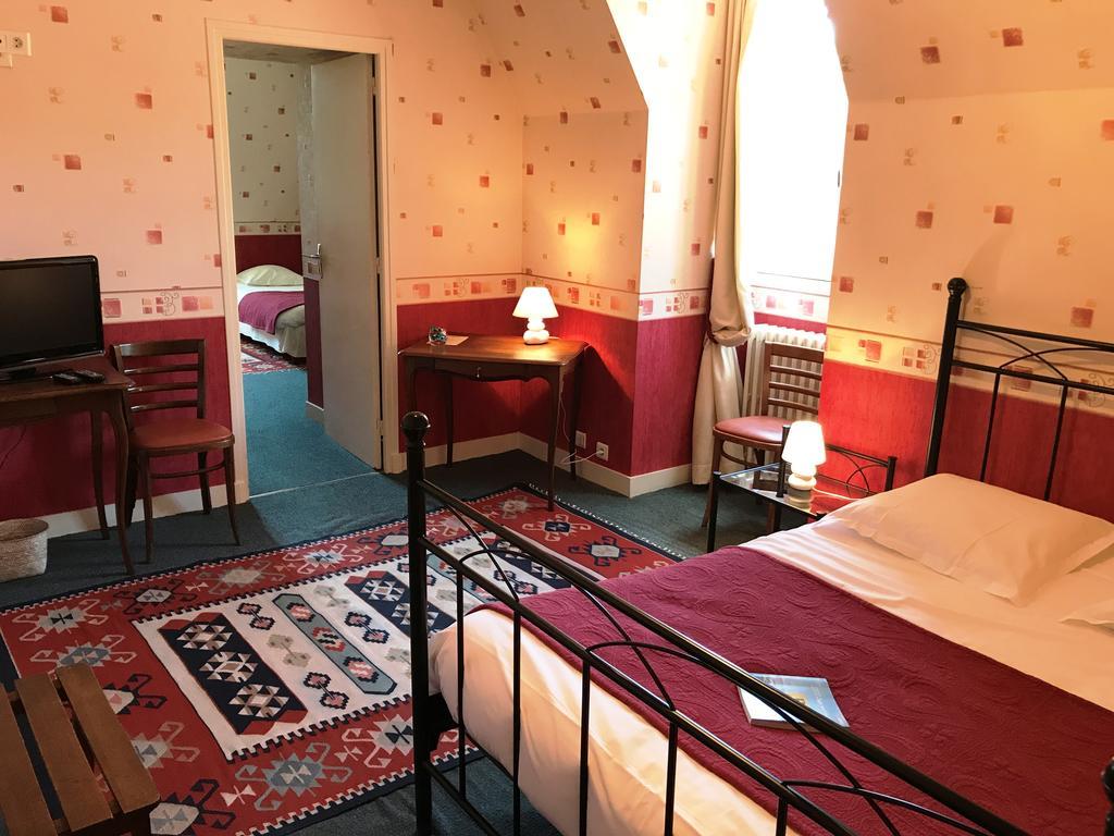 Hostellerie La Charmille Escoire Buitenkant foto