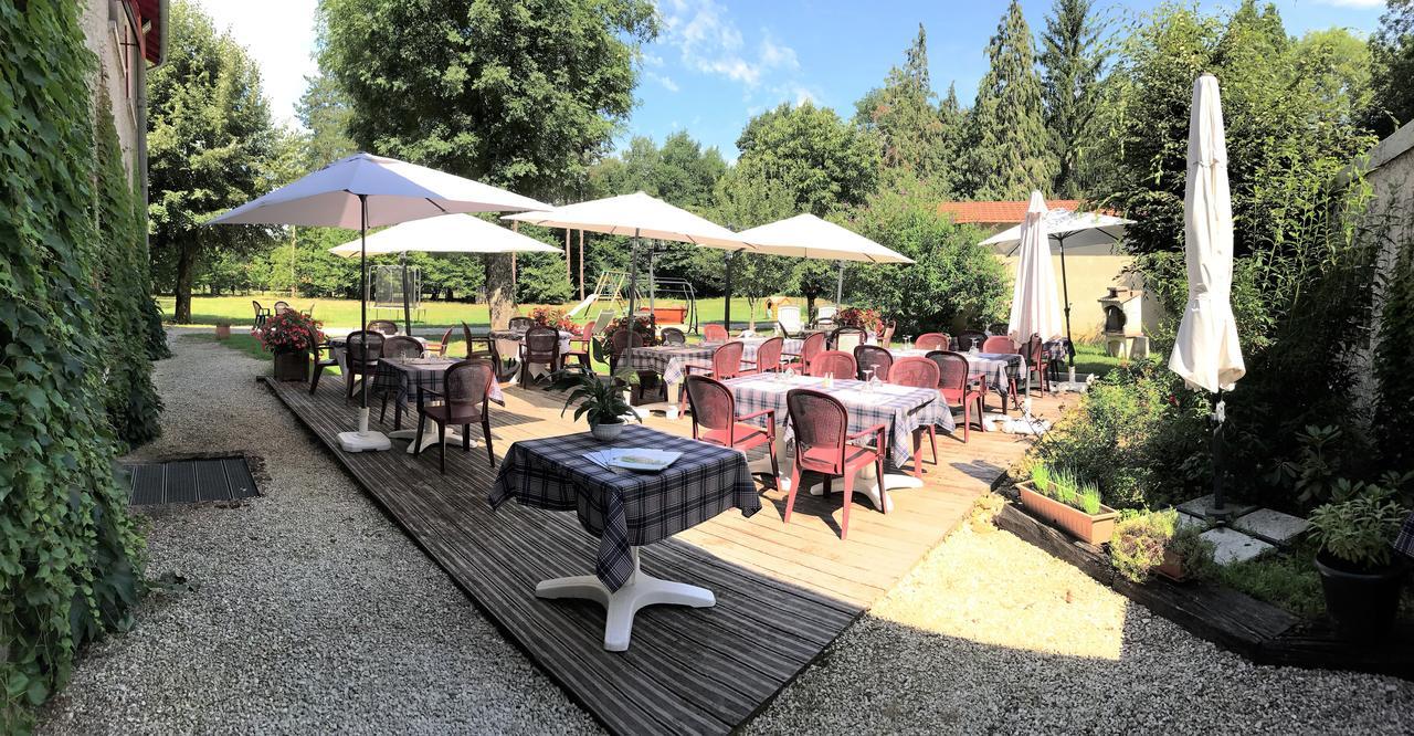 Hostellerie La Charmille Escoire Buitenkant foto