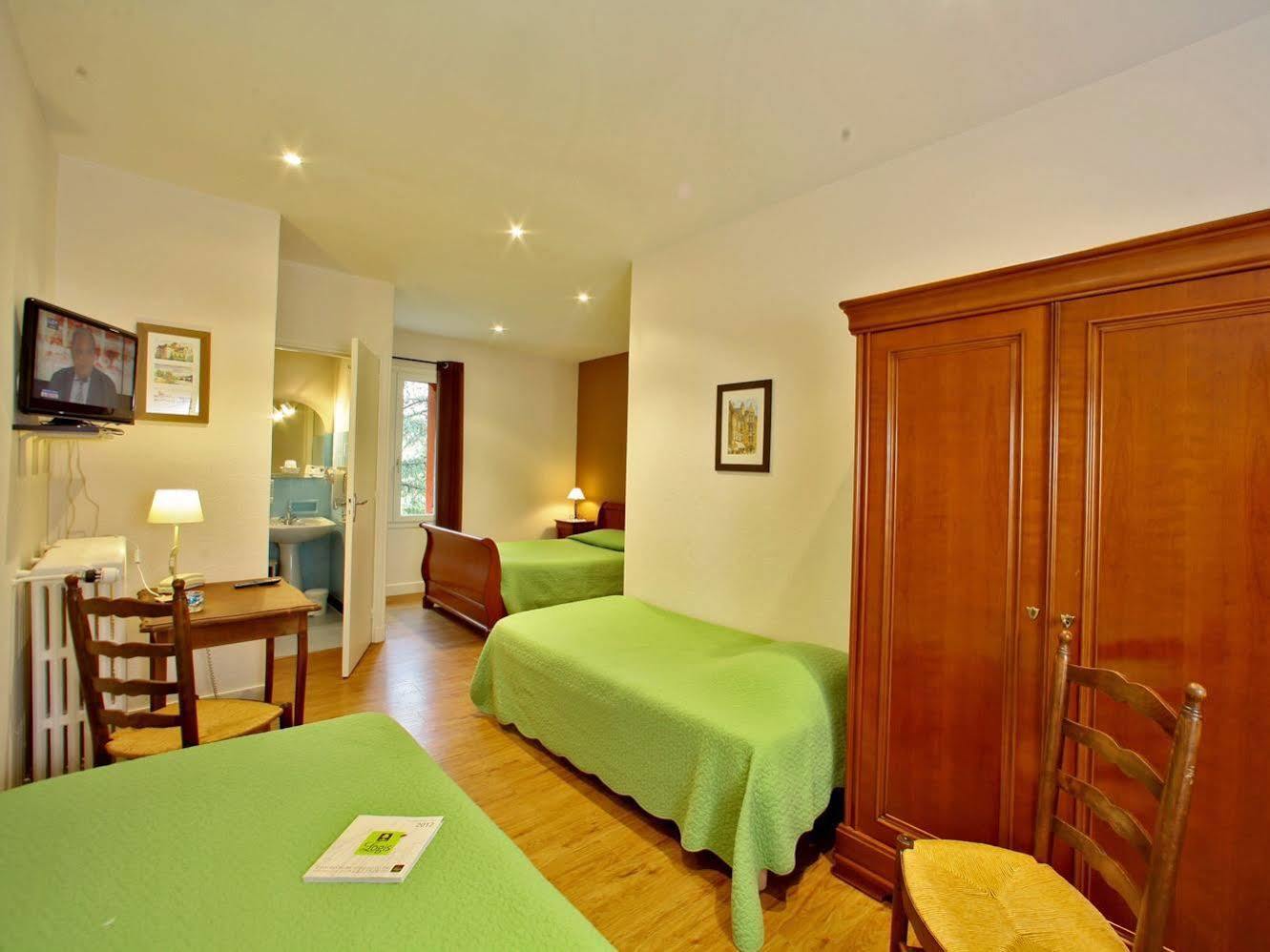 Hostellerie La Charmille Escoire Buitenkant foto