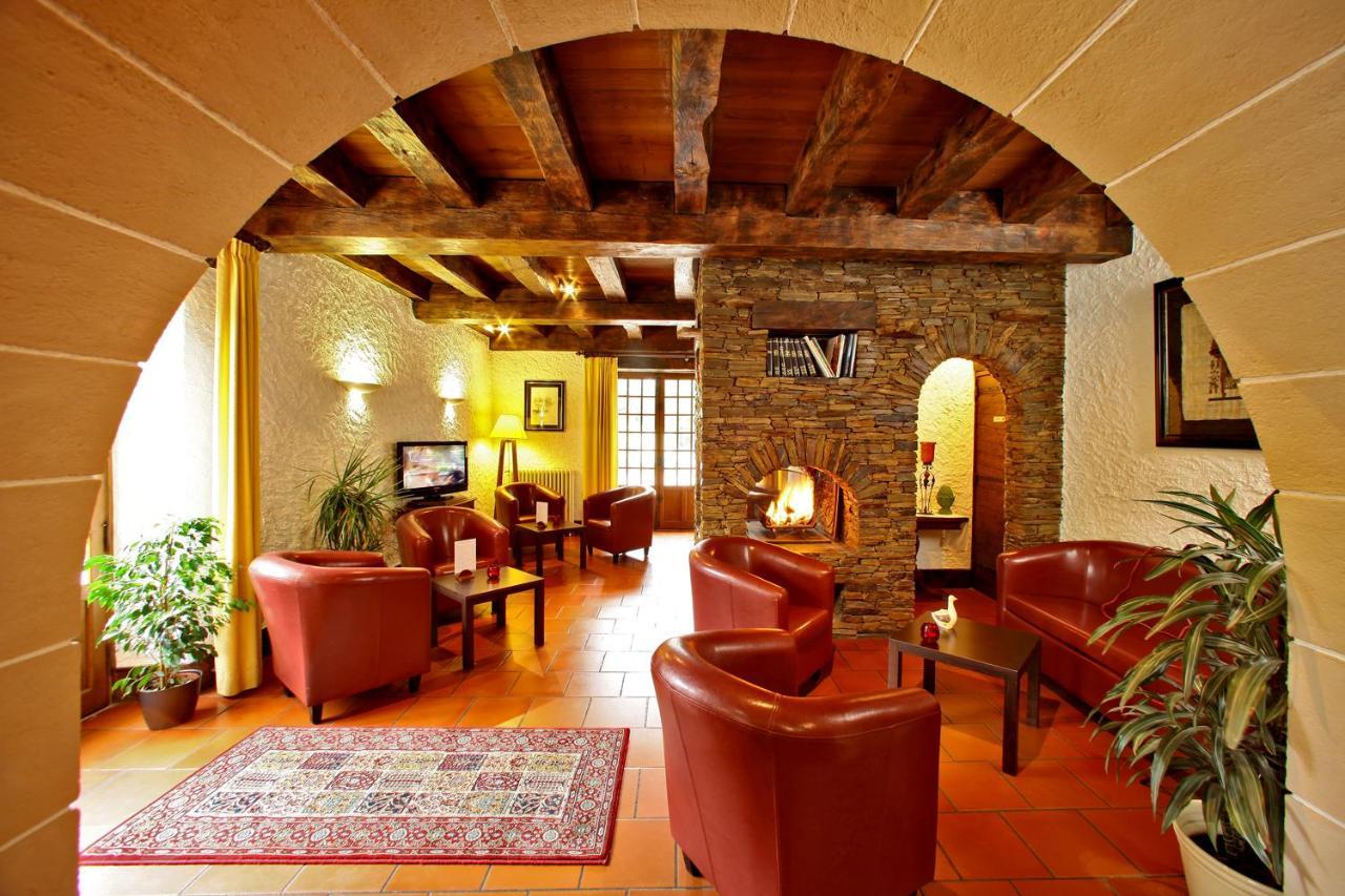 Hostellerie La Charmille Escoire Buitenkant foto
